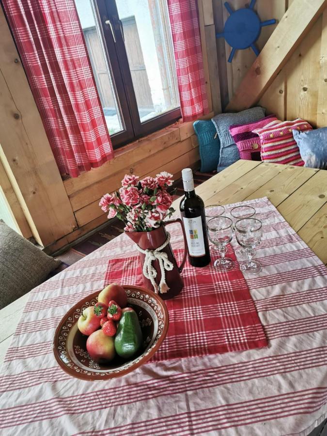Apartmán Drevenica Zapadne Tatry S Kupacou Kadou A Krbom Žiar Exteriér fotografie